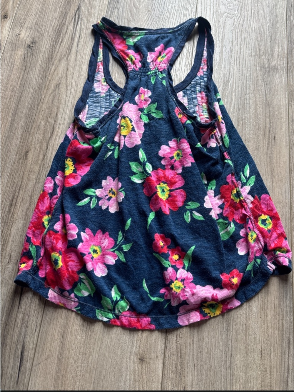 Y2K Aeropostale Navy Floral Button-Front Tank with Pink & Green Blooms - Picture 4 of 5